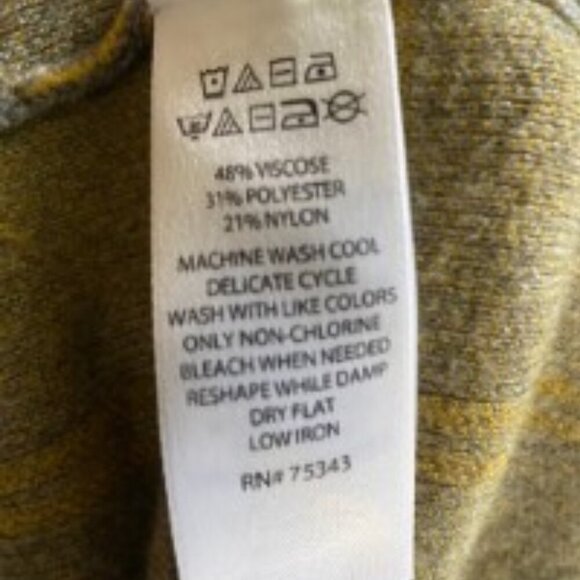 Tahari Grey Windowpane Mock Neck Sweater Small - Picture 4 of 5